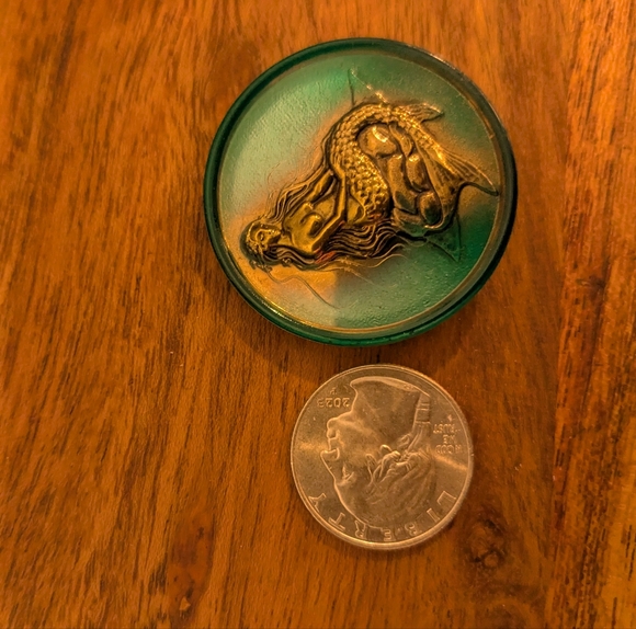 Large Vintage Mermaid Design Czech Glass Button - Picture 4 of 7